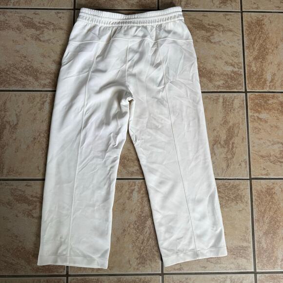 Lululemon Softstreme High-Rise Straight Leg Crop Top Women’s Size 8 Cream - Picture 8 of 10